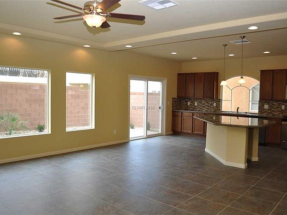 4th image of 5096 Bootlegger Ave #0