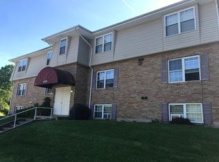 1250 North St #2, Martins Ferry, OH 43935