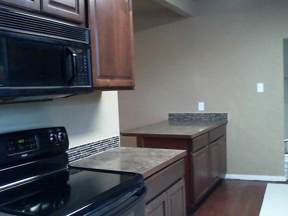 Kitchen Eating Bar