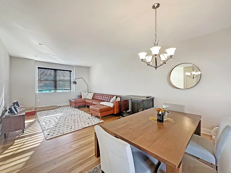 41 Park Ave #41 — Photo 2