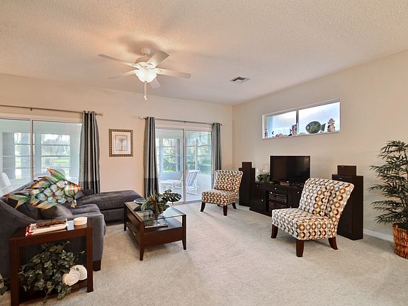 4th image of 1865 N Garden Grove Cir