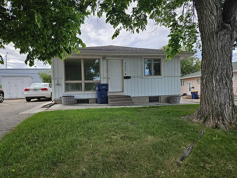 4032 Ella Ave #1 — Photo 1
