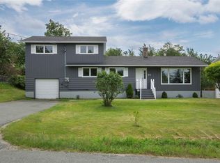 30 Uplands Rd, Conception Bay South, NL A1W4T8