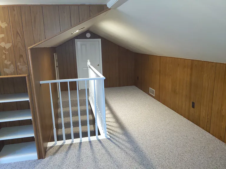 903 Breneman Rd — Photo 34