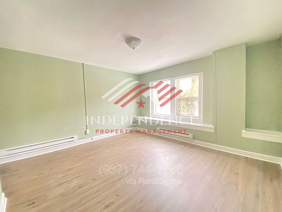 4th image of 408 N Wayne St #1