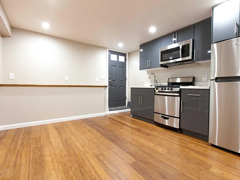 645 Palmetto Ave #A — Photo 1