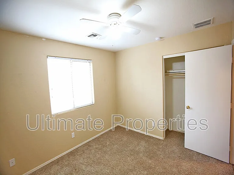 5947 S 249th Dr — Photo 9
