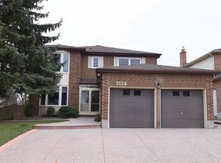 3158 Pinemeadow Dr, Burlington, ON L7M2Z6