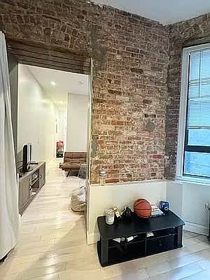 5th image of 190 E 2nd St APT 1A