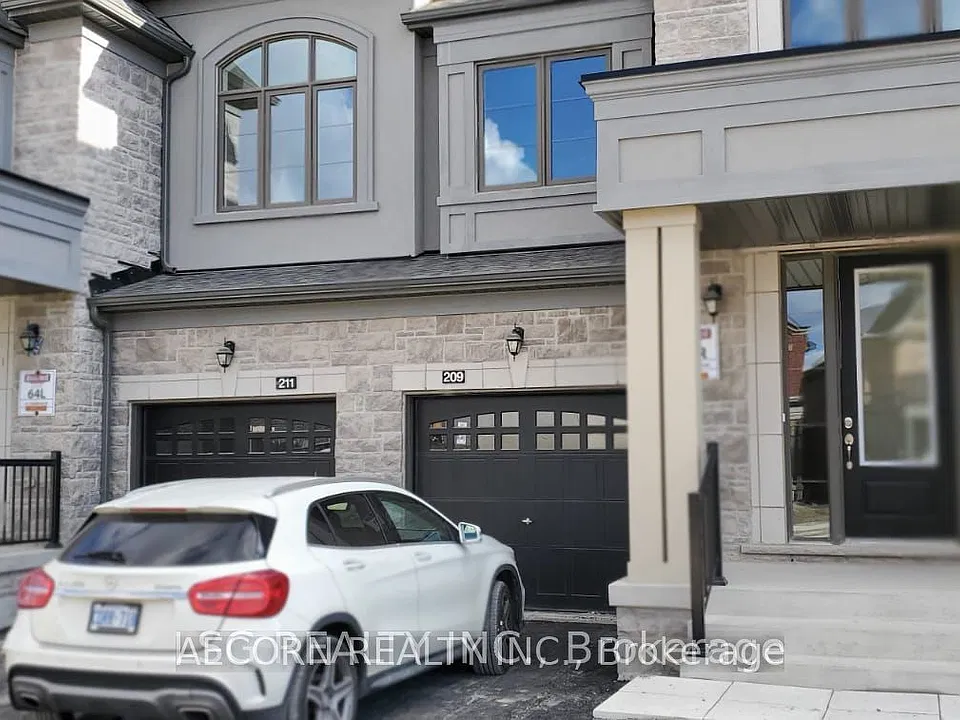 209 Thompson Dr