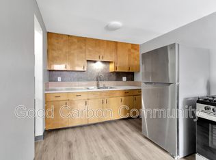 5450 Creekside Ct APT A, Hamburg, NY 14075