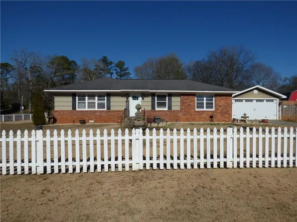 154 Jule Peek Ave, Cedartown, GA 30125