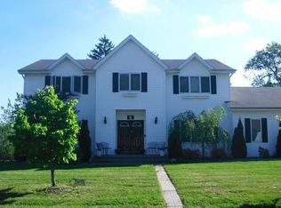 6 Golar Dr, Monsey, NY 10952