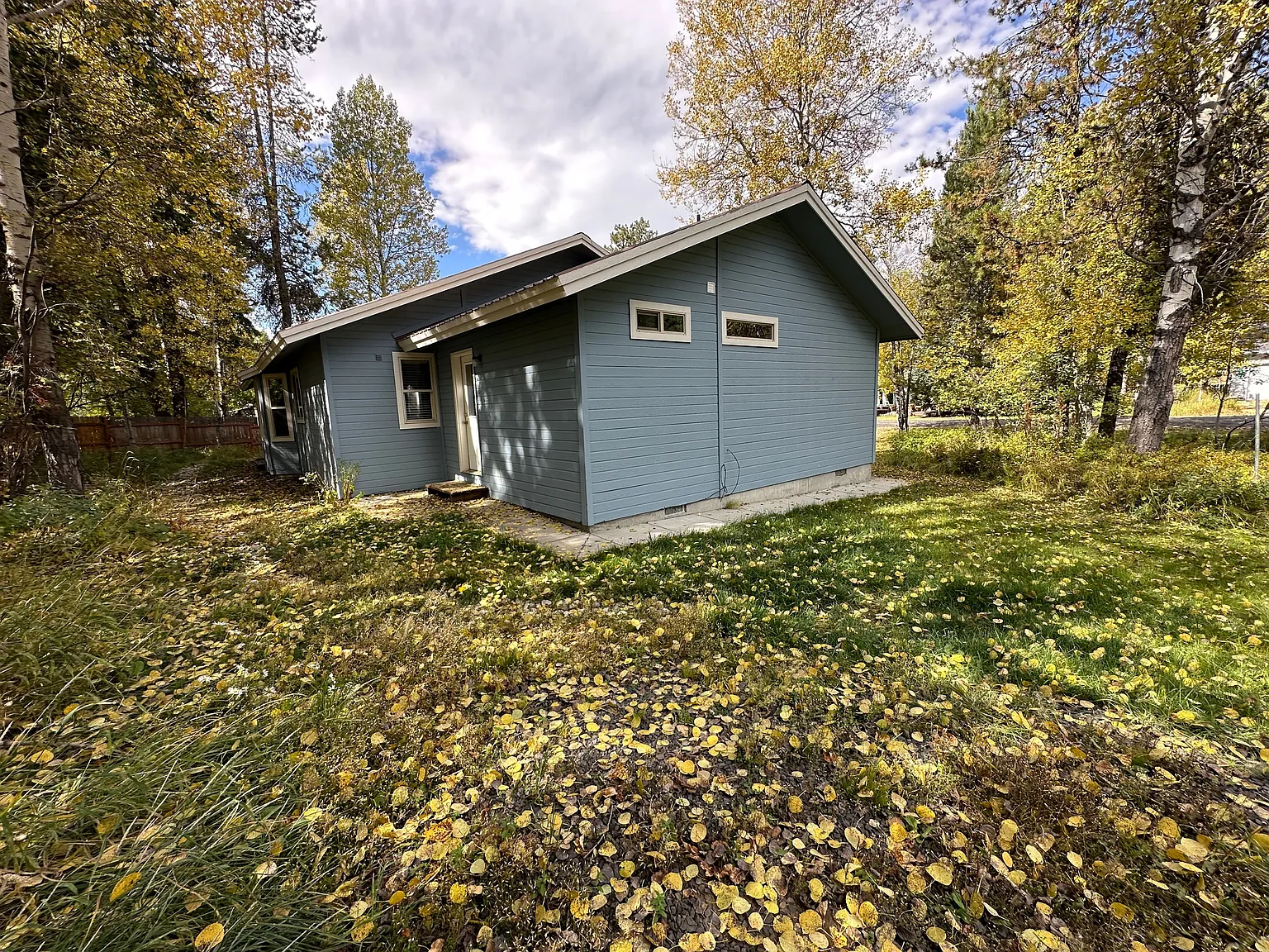 4 bed, 1520 sqft, $2,150 — Photo 2