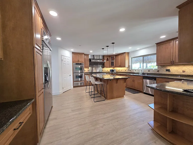 8531 Tyler St — Photo 8