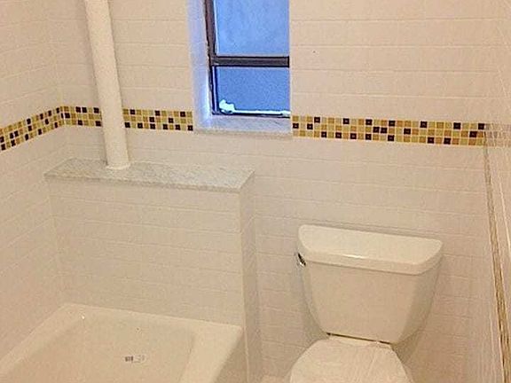 5th image of 2518 18th St #1C