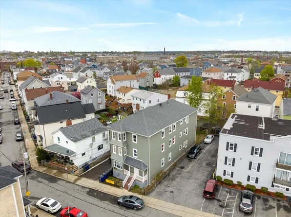 516-520 3rd St, Fall River, MA 02721
