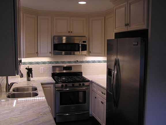 3rd image of 6601 E Ocean Blvd #C