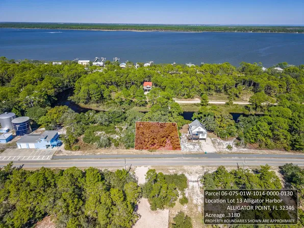13 Alligator Dr, Panacea, FL 32346