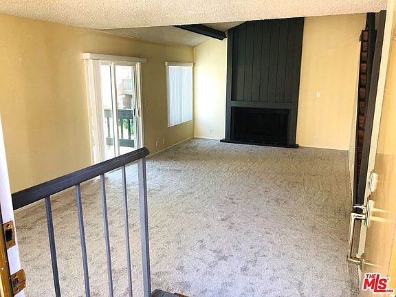 3rd image of 5040 Maytime Ln
