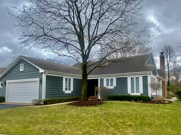 47 Ravenscraig Ln, Palatine, IL 60067