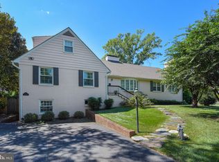 3976 Seminary Rd, Alexandria, VA 22304