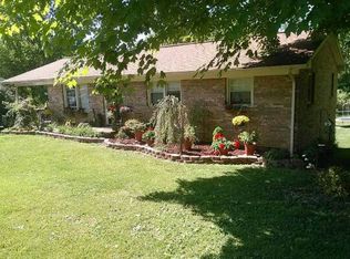 647 Cresswood Dr, Richlands, VA 24641