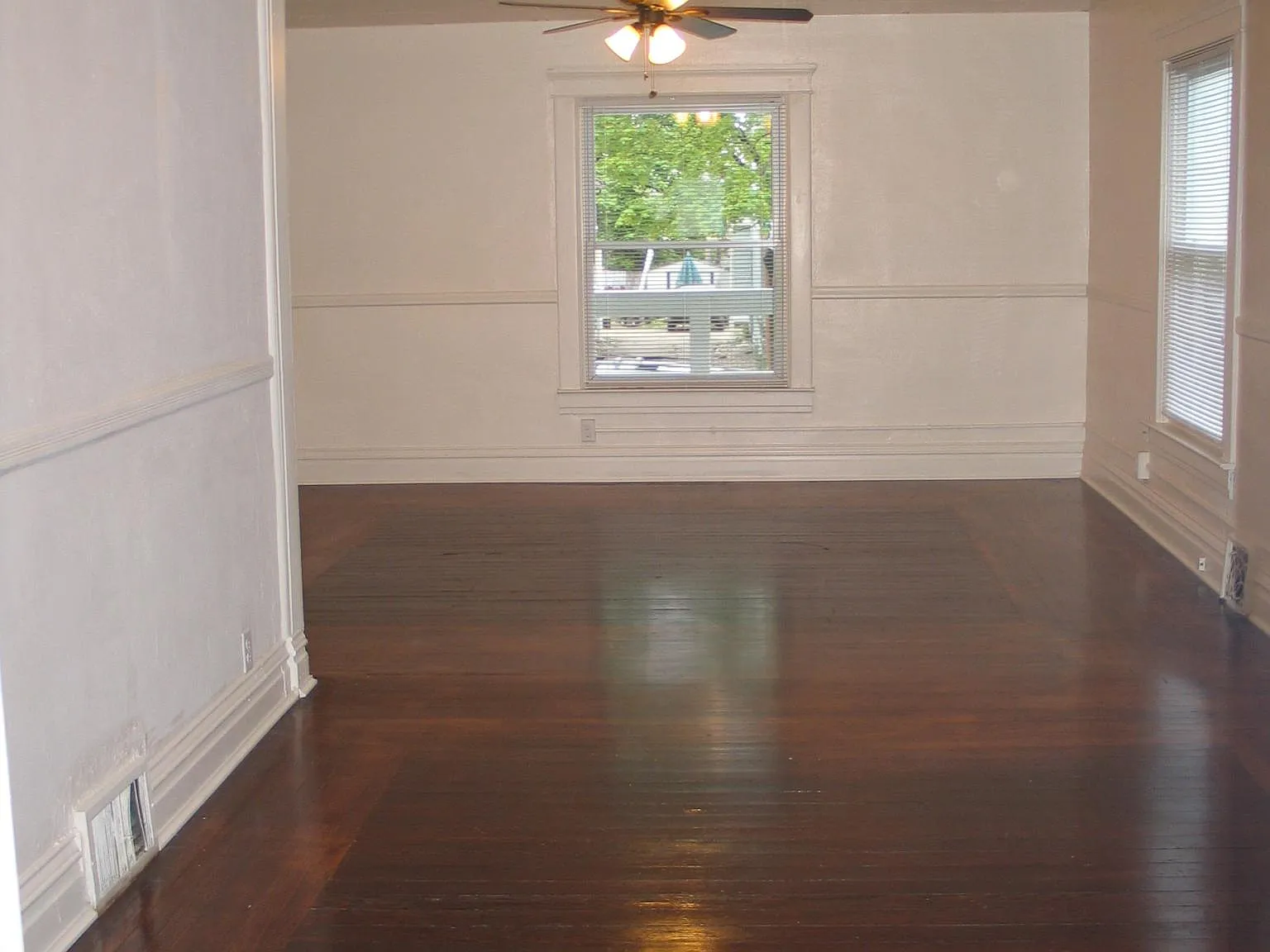 2 bed, 1000 sqft, $1,000 — Photo 4