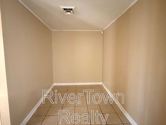 5th image of 1489 Titus Rd
