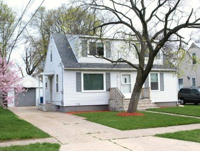 235 Maplelawn St SW, Wyoming, MI, 49548