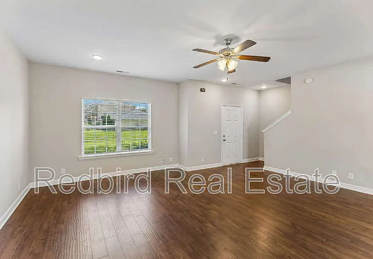 248 Rowlette Cir — Photo 5