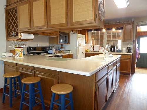 Kitchen e