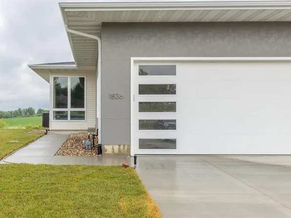 1836 Red Tail Dr, Waterloo, IA 50701