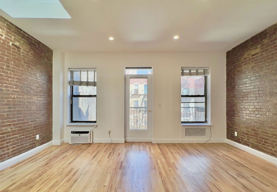 1st image of 151 E 82nd St #4B