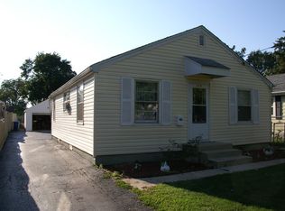 628 Morton Ave, Aurora, IL 60506