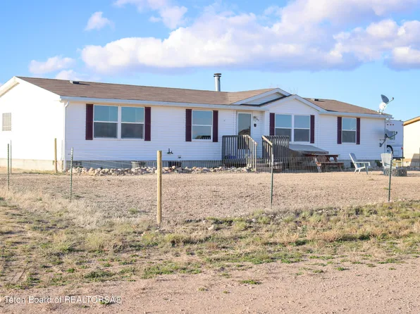 911 E 2nd St, Big Piney, WY 83113