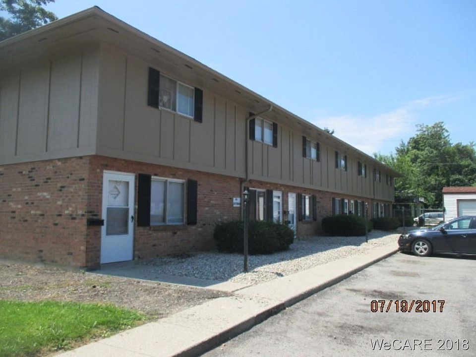 1st image of 330 Calumet Ave