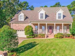 16 Village Grove Rd, Little Rock, AR 72211