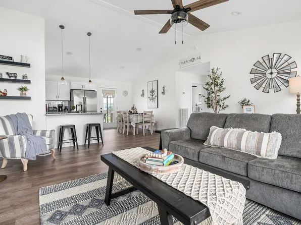 7257 Old Kentucky Rd, Sparta, TN 38583