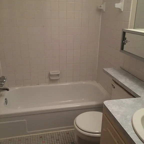 Kingston Place Apartments — Photo 42