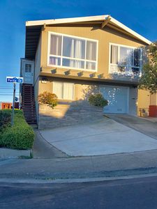 75 Perita Dr, Daly City, CA, 94015