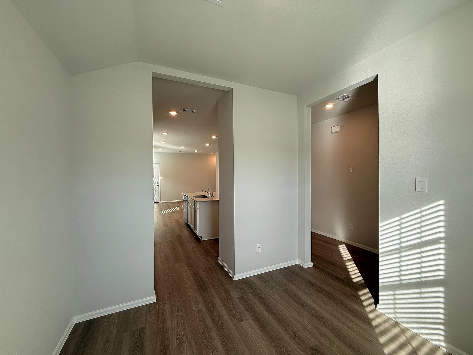 3 bed, 2.0 bath, $1,950 — Photo 4