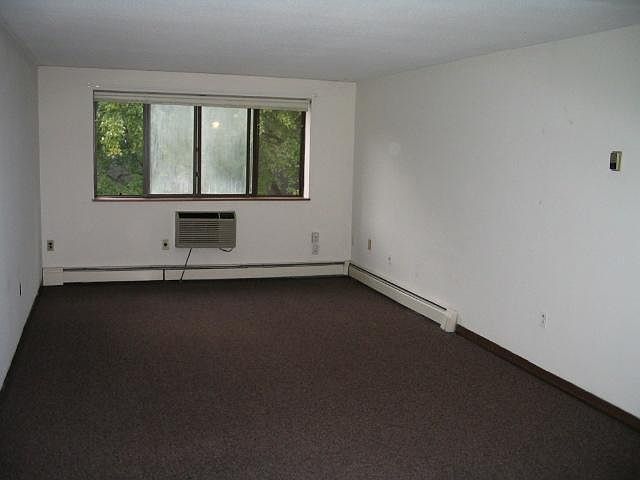 2nd image of 100 Tremont St APT 12