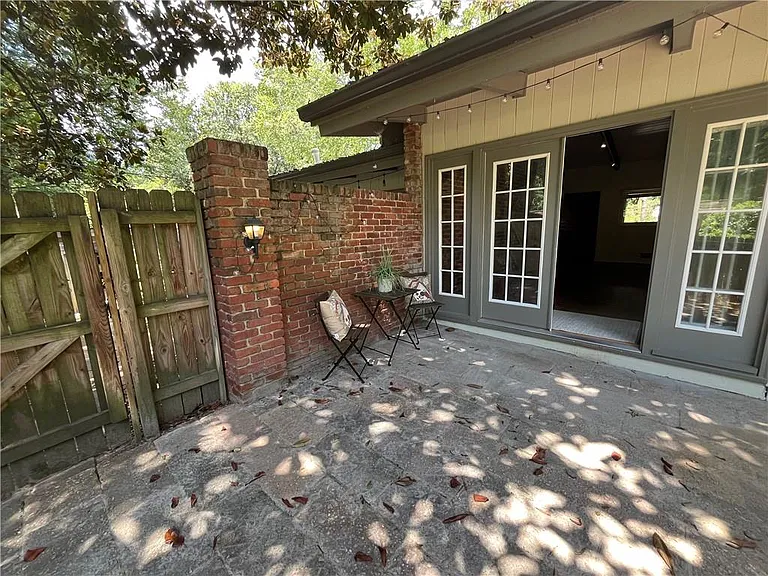 1945 Dellwood Dr NW #B — Photo 38