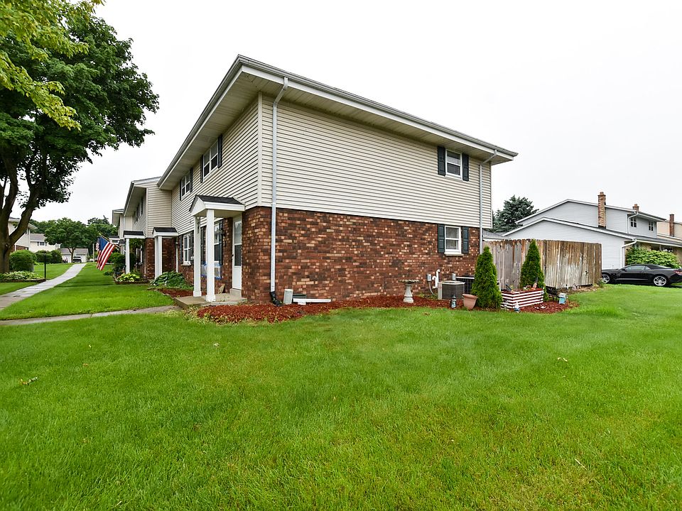 1st image of 725 Imperial Ct