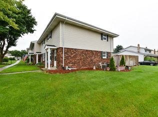 725 Imperial Ct, West Bend, WI 53095