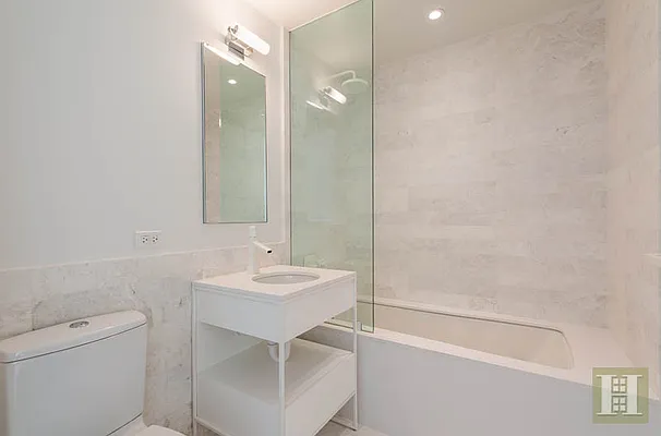 Rented by Halstead Real Estate | media 29