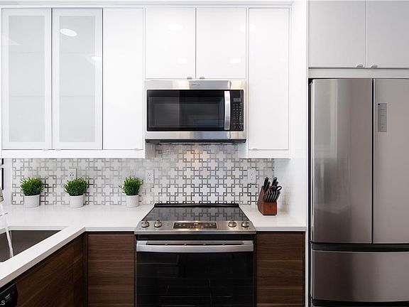 4th image of 3323 Olympic DR #711