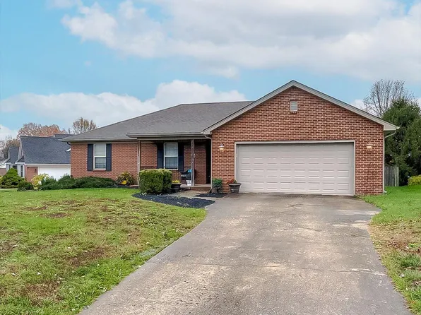 102 Cedar Ridge Rd, Frankfort, KY 40601