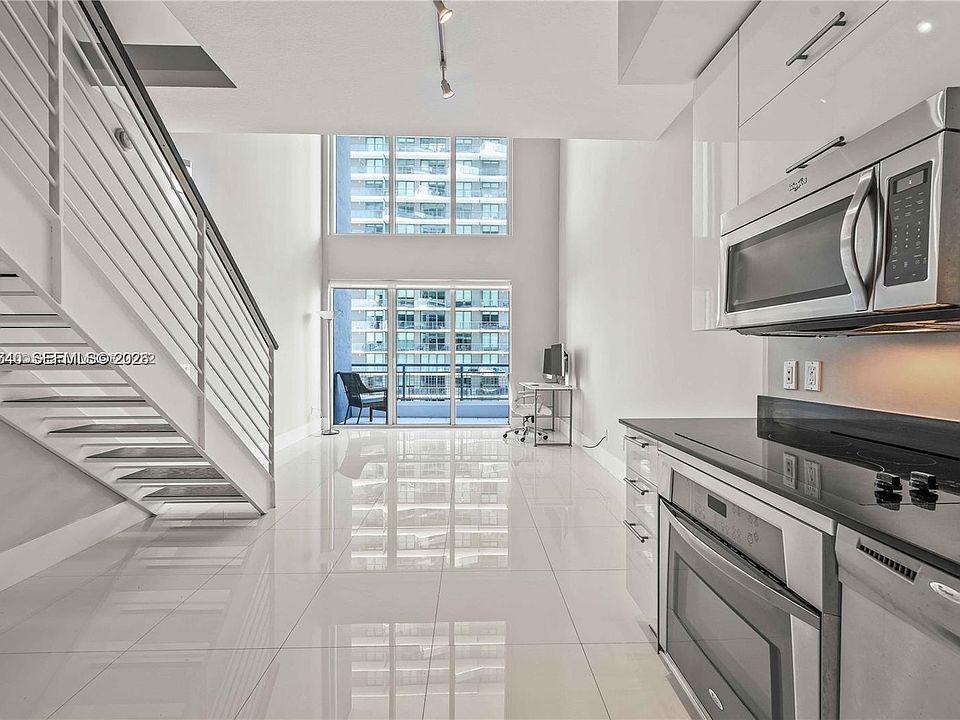 1st image of 60 SW 13th St APT 3618